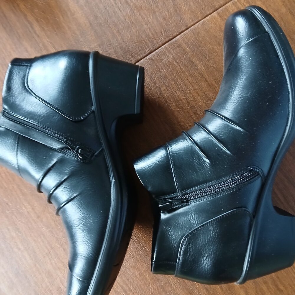 Ankle boots